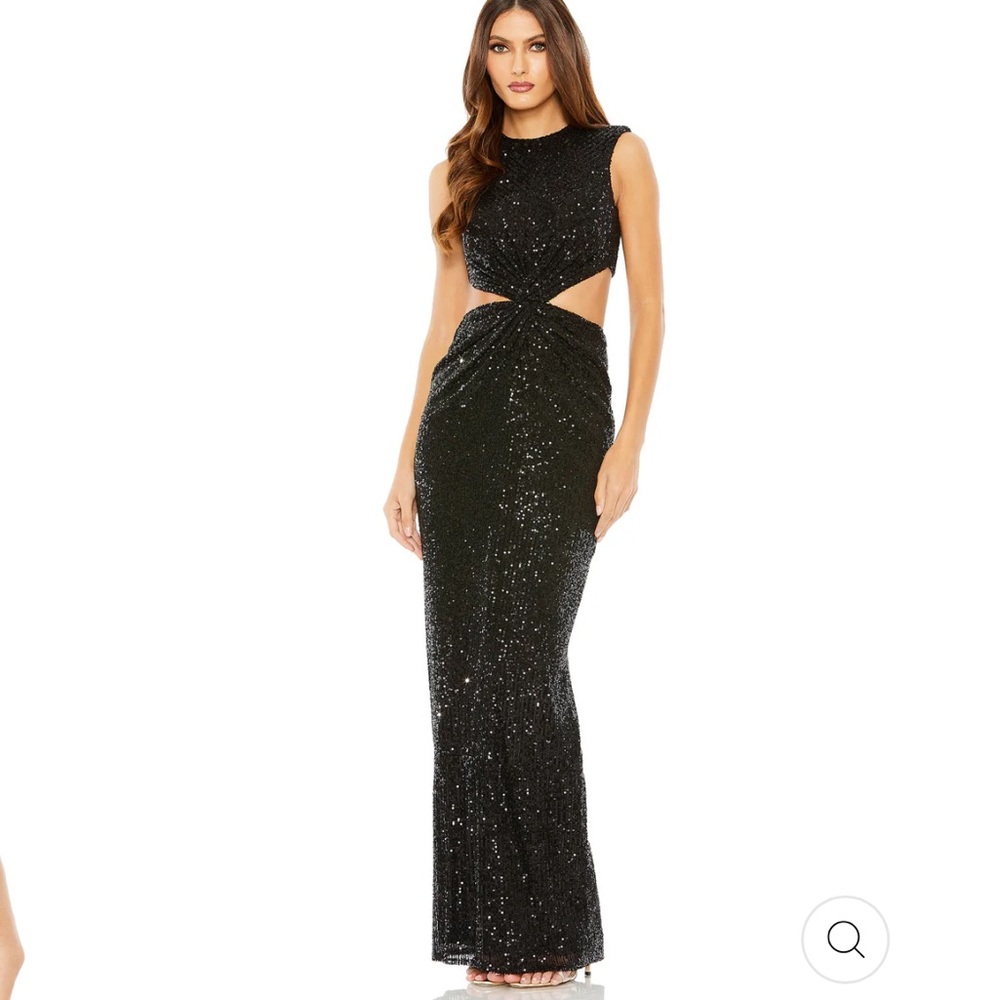 NWOT Ieena for Mac Duggal twist cut out sequin gown
